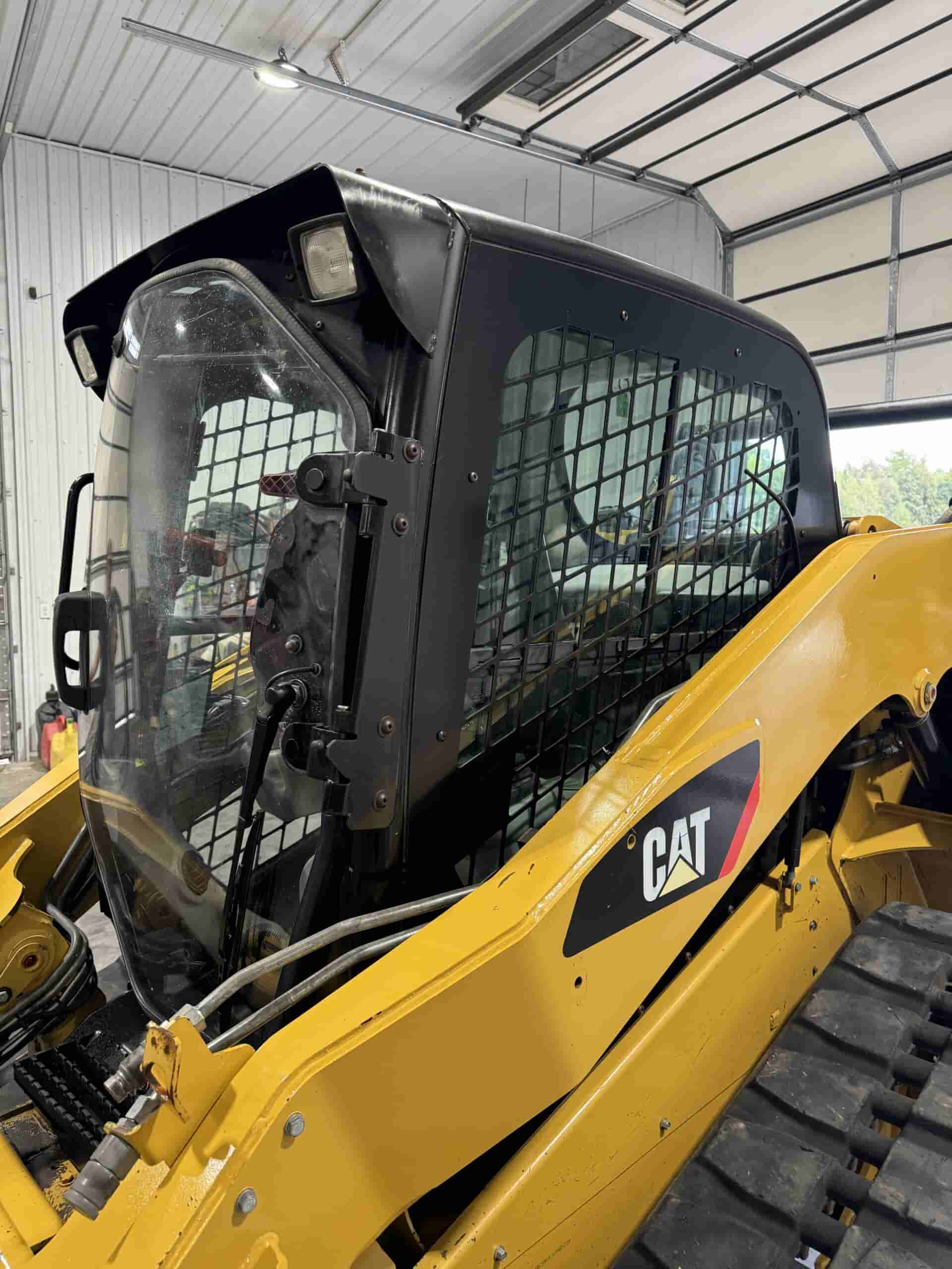 2009 CAT 299C Pre-Emissions
